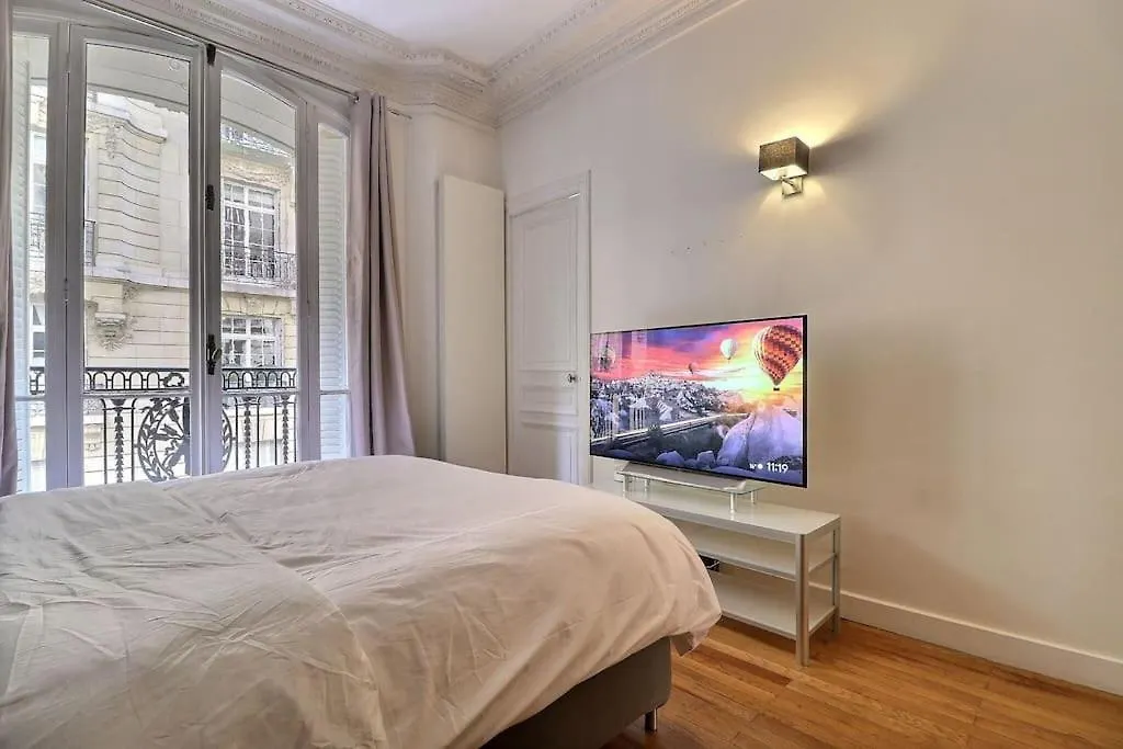 Luxury 3 Bedrooms Near Champs Elysees 아파트
